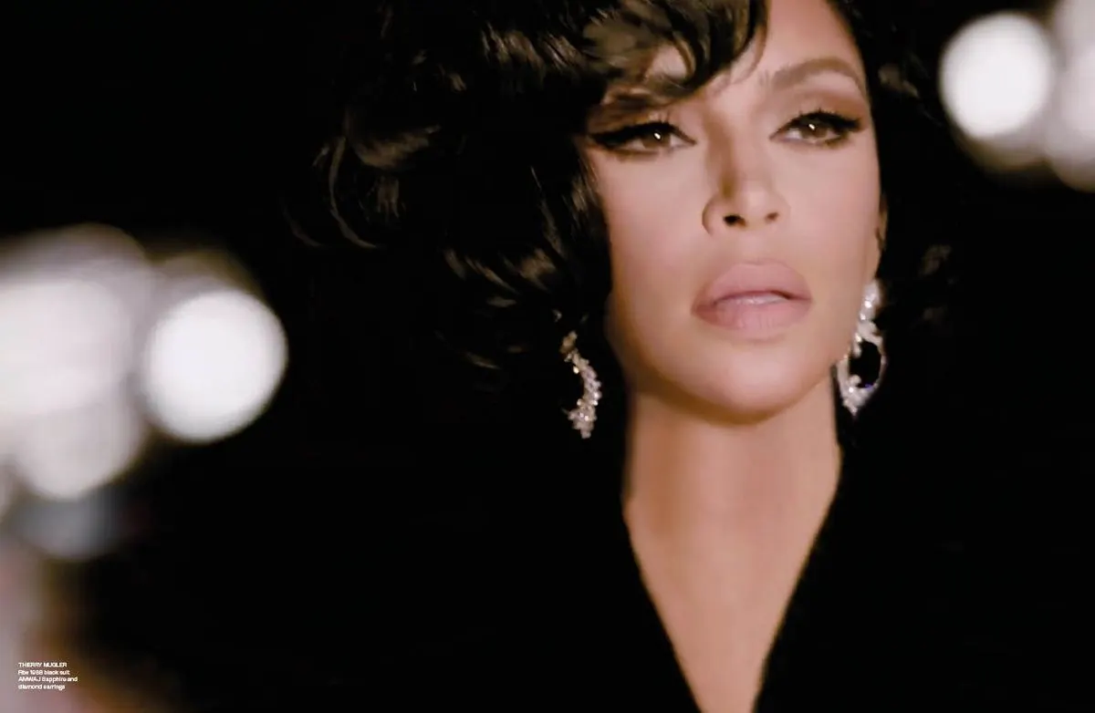 Kim Kardashian — 7Hollywood — Cover story × Mugler (4/10)